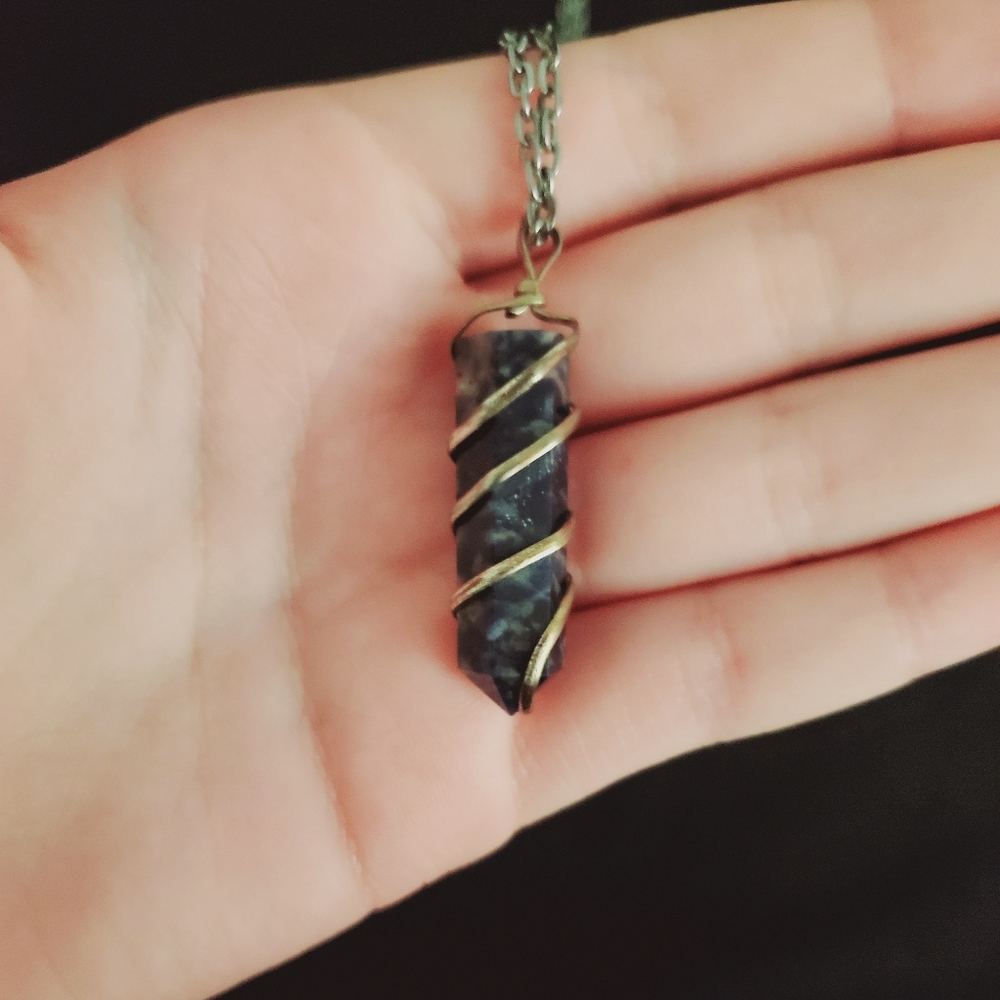 Necklace - Picture 2 of 2